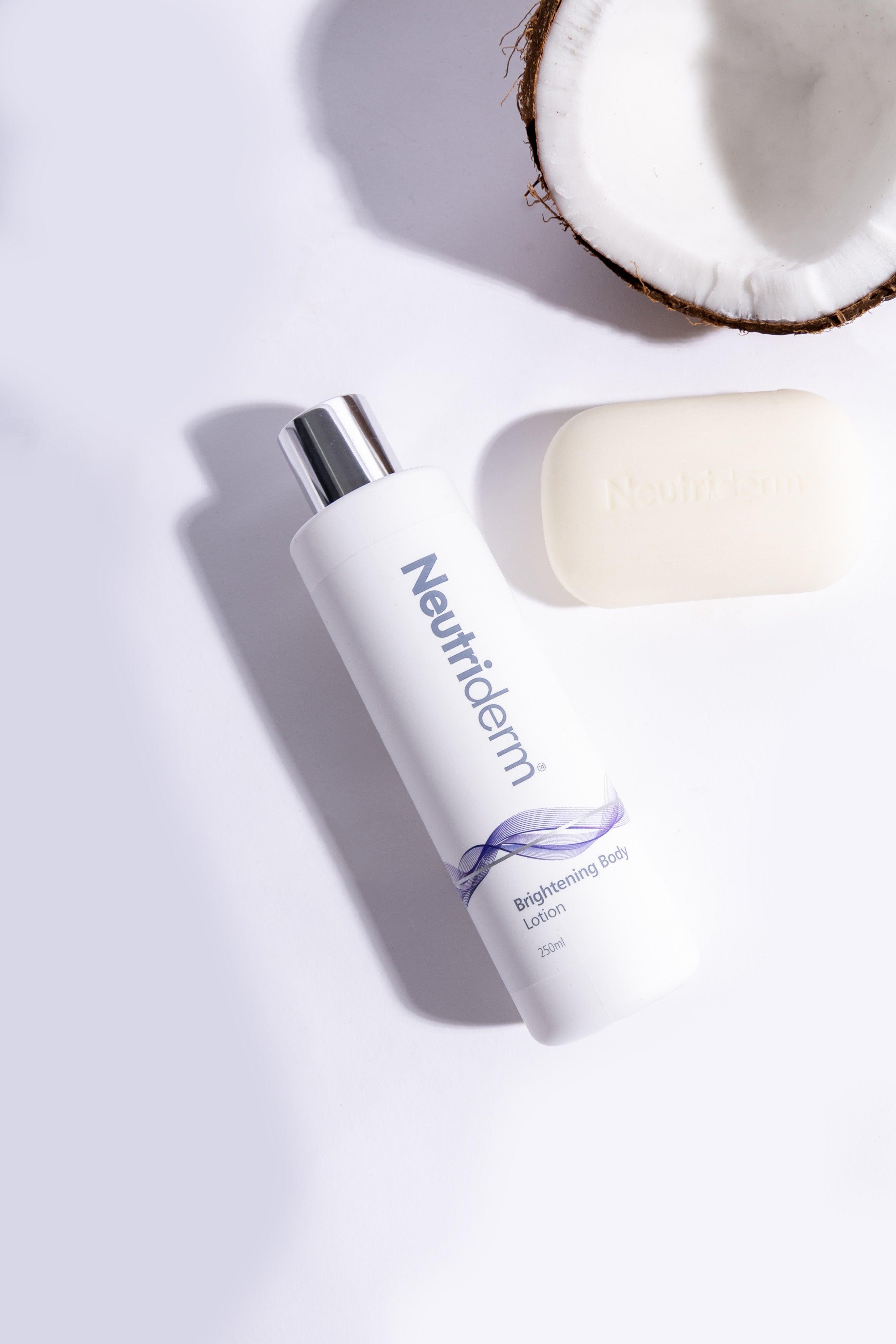  Experience the power of Neutriderm's Brightening Bundle. This effective formula with natural ingredients helps improve skin tone, elasticity, and hydration, leaving you with a radiant complexion.